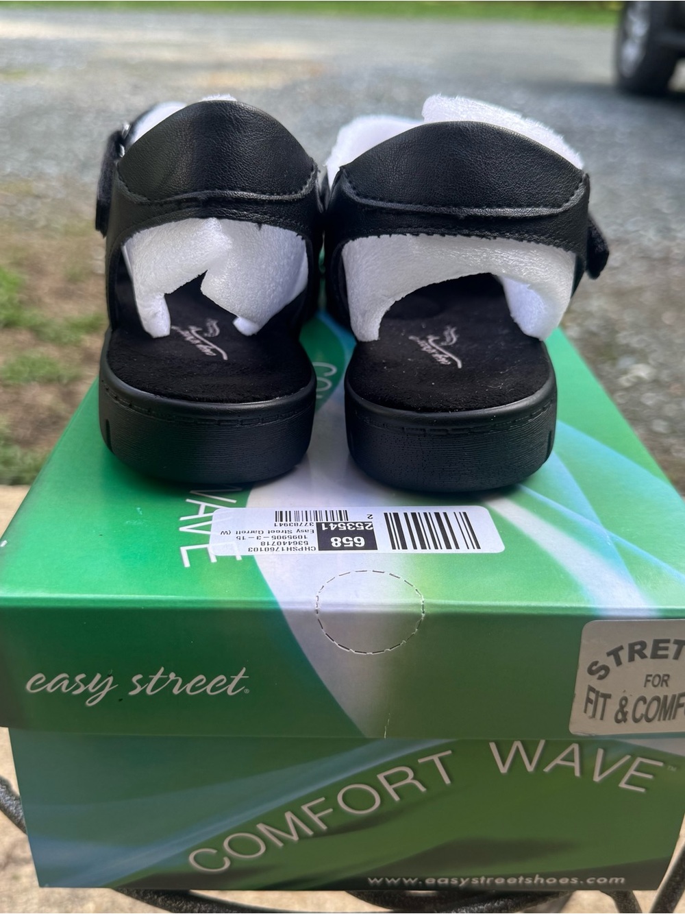 Easy Street Black Strappy Women's Comfort Sandals - Picture 7 of 10